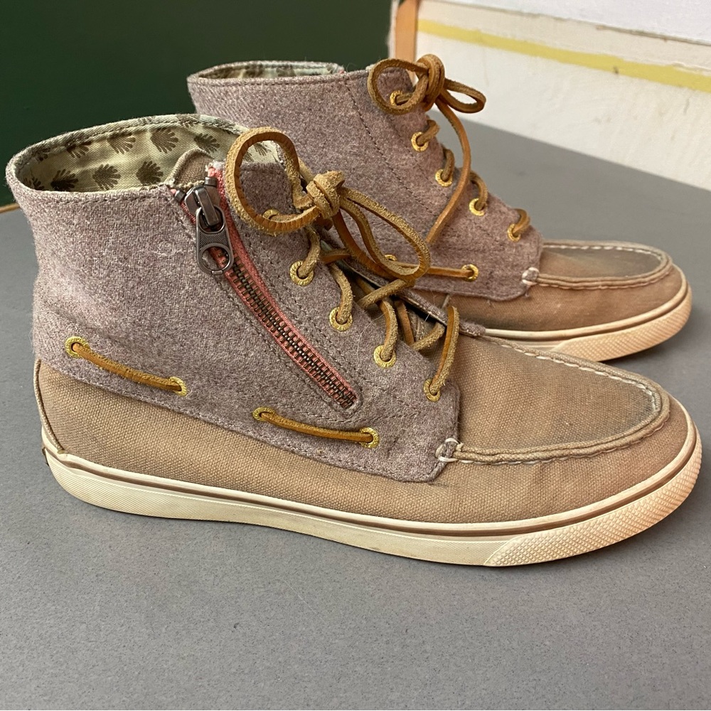 Womens Sperry TopSider Ankle Boots size 8.5